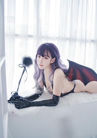 免费伊人网_1080完整在线观看